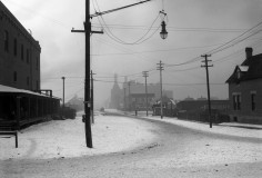 View west on 12th Avenue from Osage Street, Denver, Colorado Neef Brother's Brewery in distance, located between Quivas and Raritan Streets, Courtesy DPL Western History Collection GB-8278